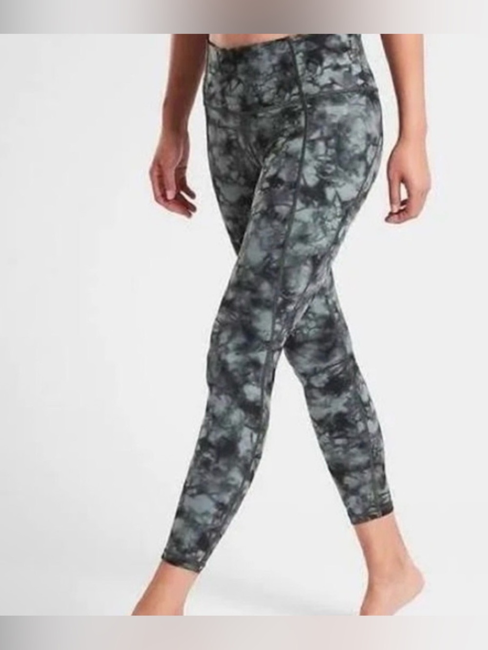 Athleta Leggings tie dye size M 23”